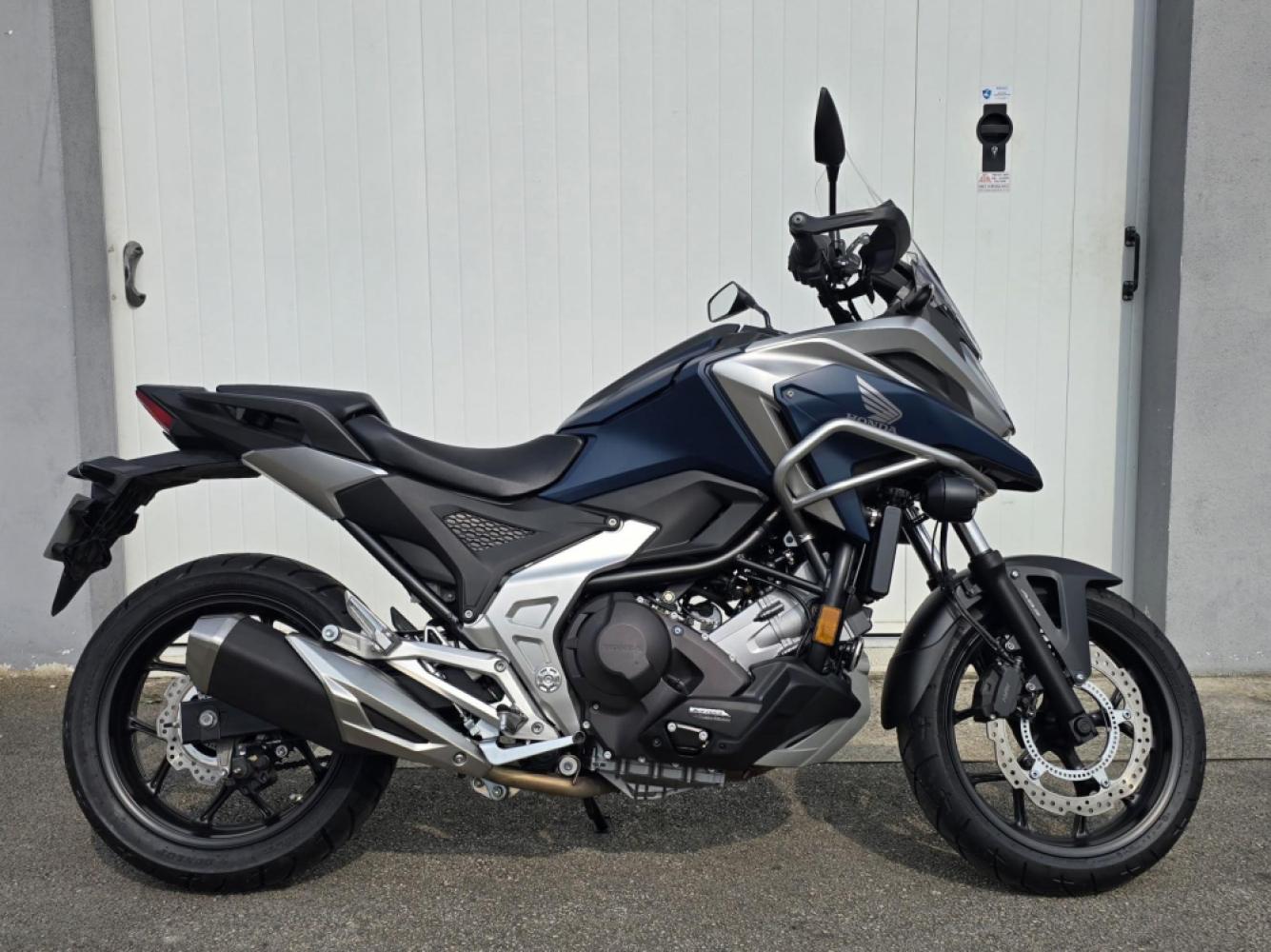 HONDA NC 750 X DCT