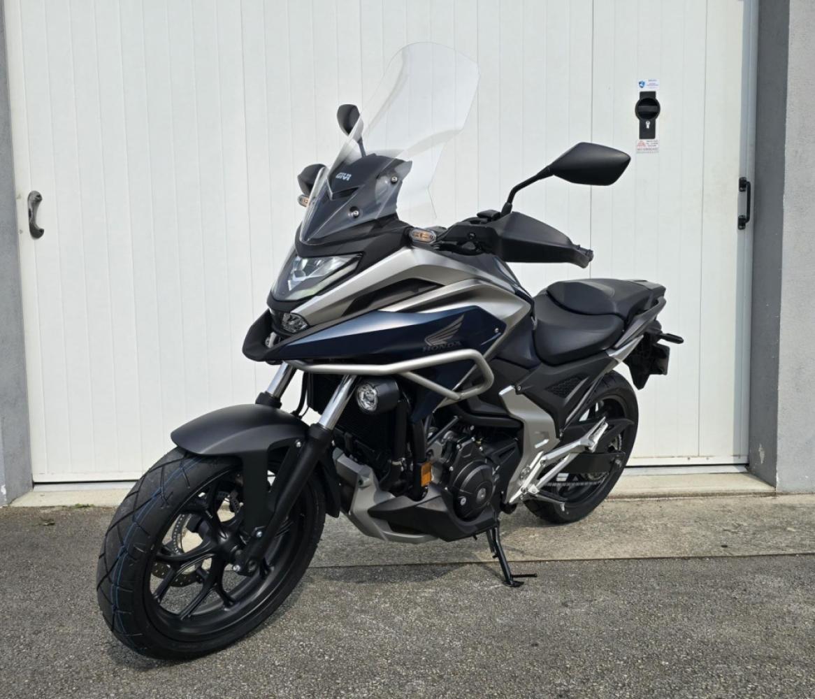 HONDA NC 750 X DCT