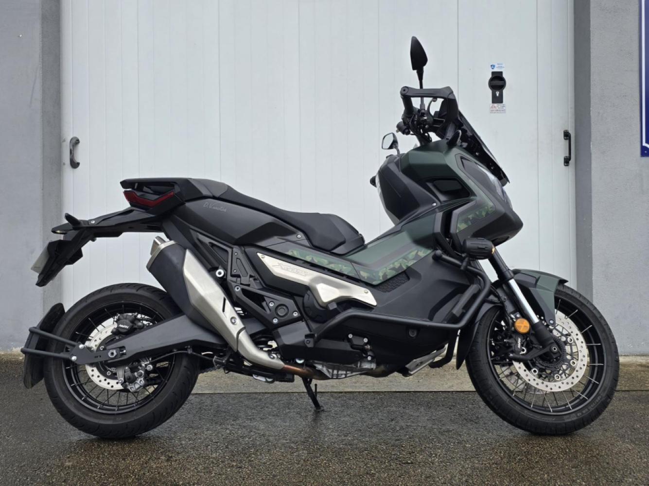 HONDA X-ADV 750