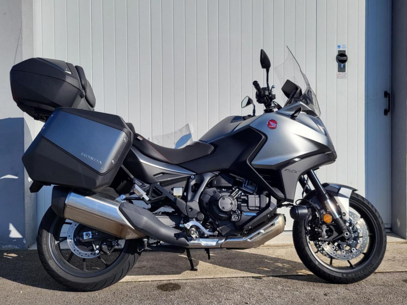 HONDA NT 1100 DCT DEMO