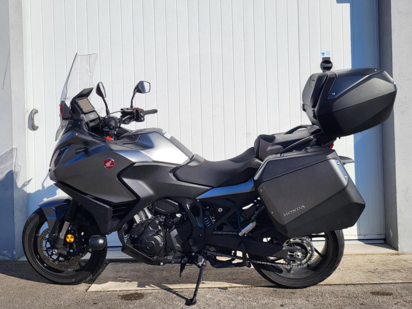 HONDA NT 1100 DCT DEMO
