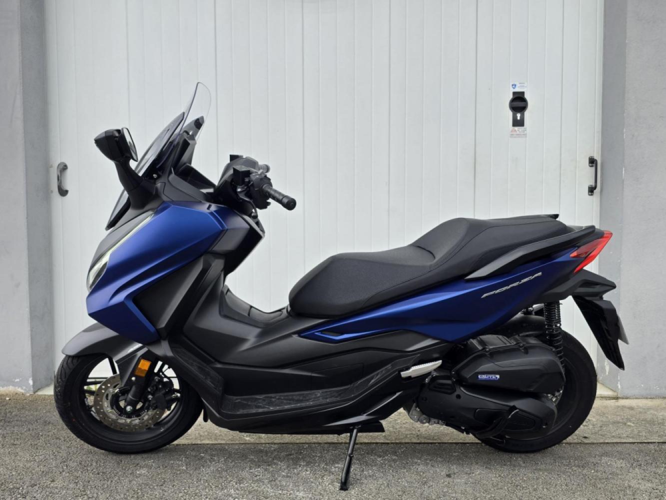 HONDA NSS 125 FORZA